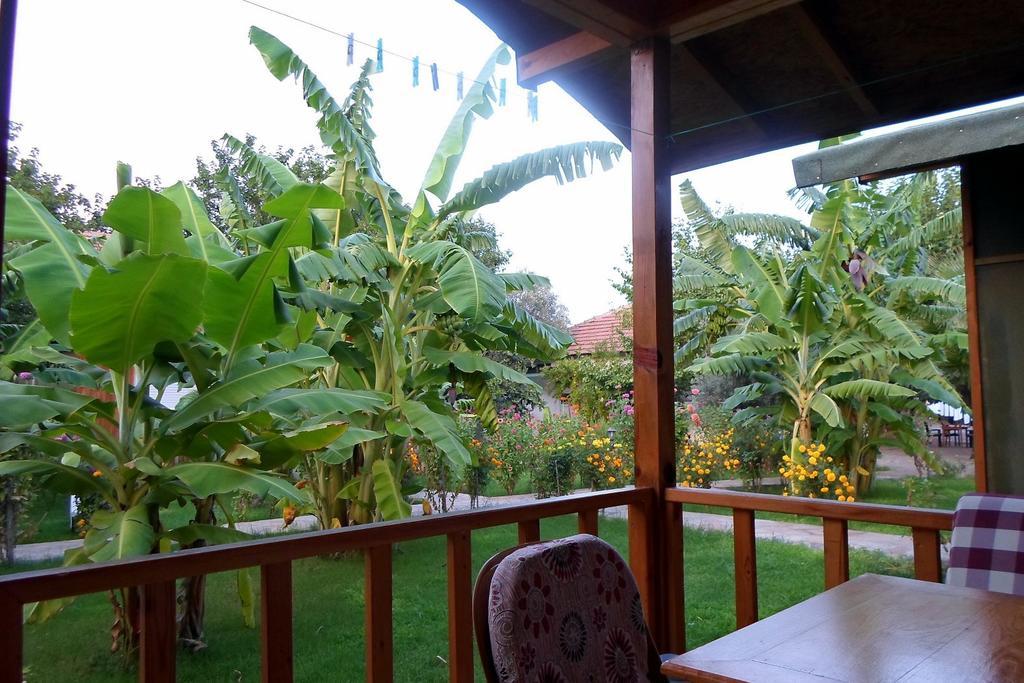 Estelar Bungalow Чирали Екстериор снимка