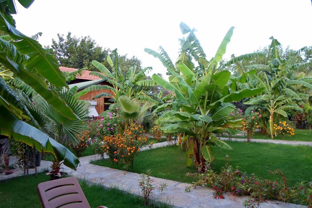 Estelar Bungalow Чирали Екстериор снимка