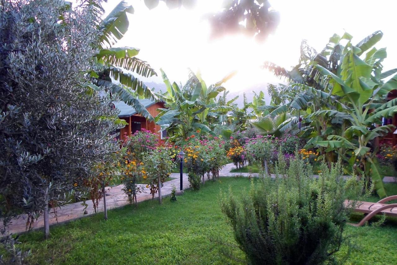 Estelar Bungalow Чирали Екстериор снимка